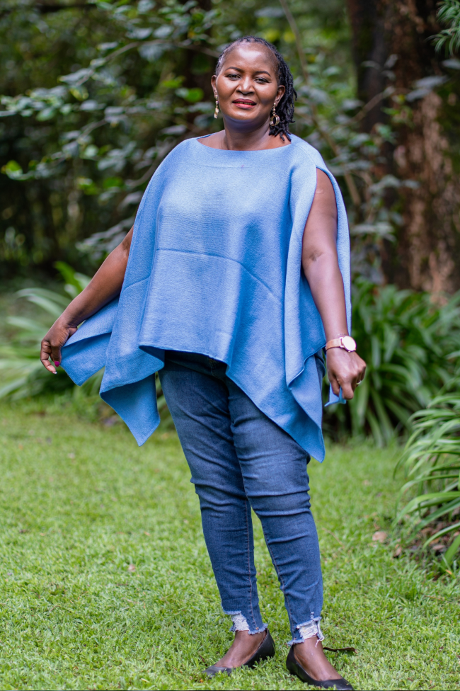 Top (Blue) - Image 3